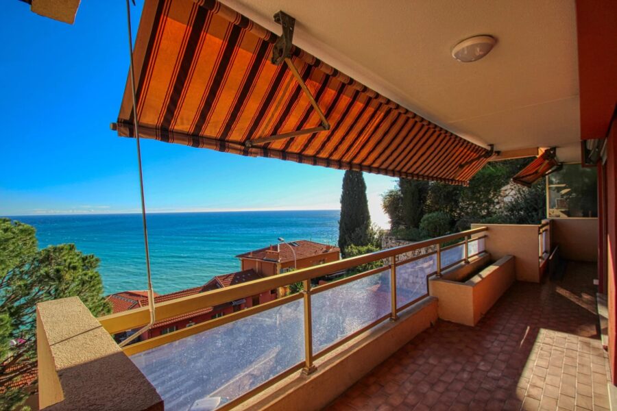 Appartement à louer à Roquebrune-cap-martin — Vue mer — photo 2