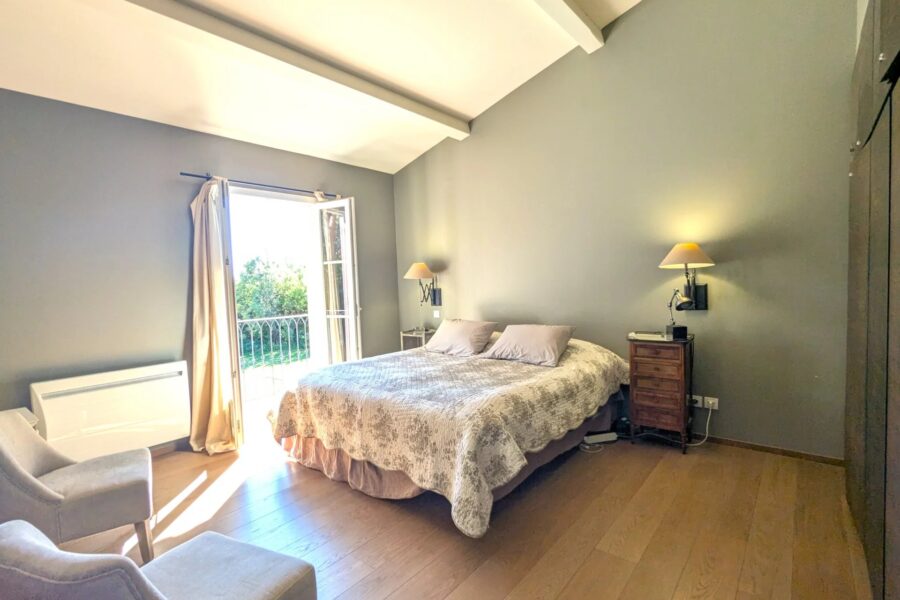 Maison à vendre à Grimaud — Vue nature — photo 17