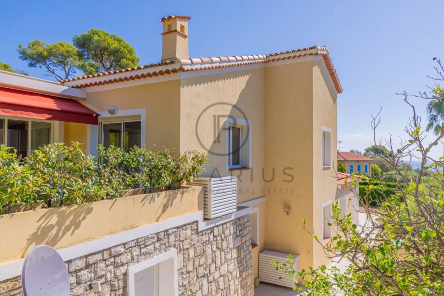 Maison à vendre à Nice — Vue nature — photo 9