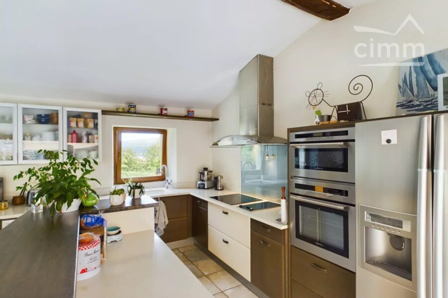Maison à vendre à Alissas — Vue montagne — photo 3