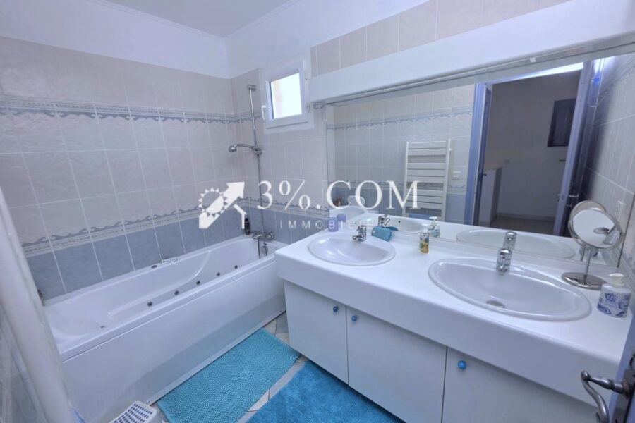 Maison à vendre à Saint raphael — Vue mer — photo 10