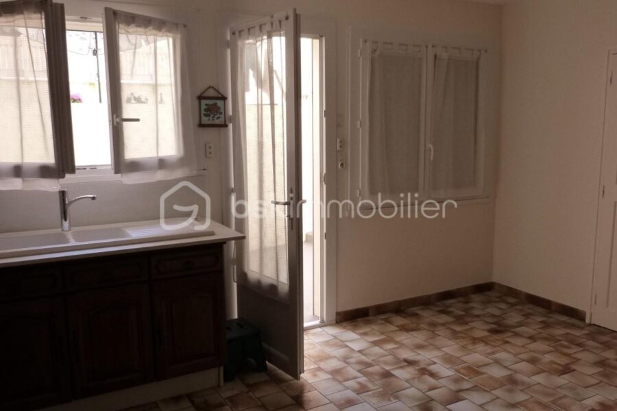 Maison à vendre à Riberac — Vue dégagée — photo 9