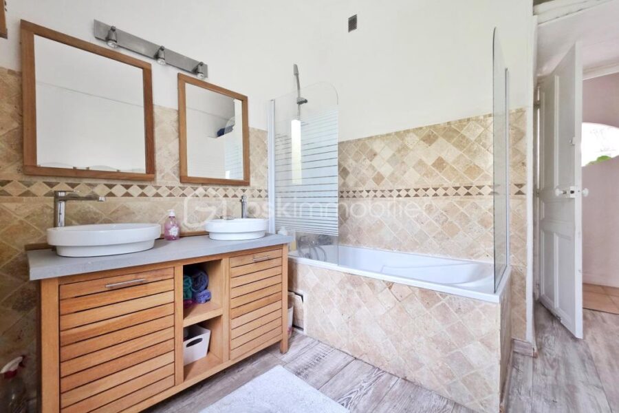 Appartement à vendre à Toulon — Vue mer — photo 8