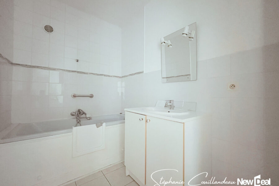 Appartement à vendre à Aix les bains — Vue montagne — photo 8
