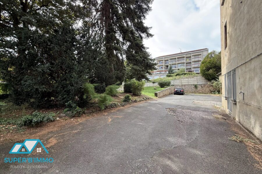 Appartement à vendre à Brioude — Vue sur la ville — photo 17