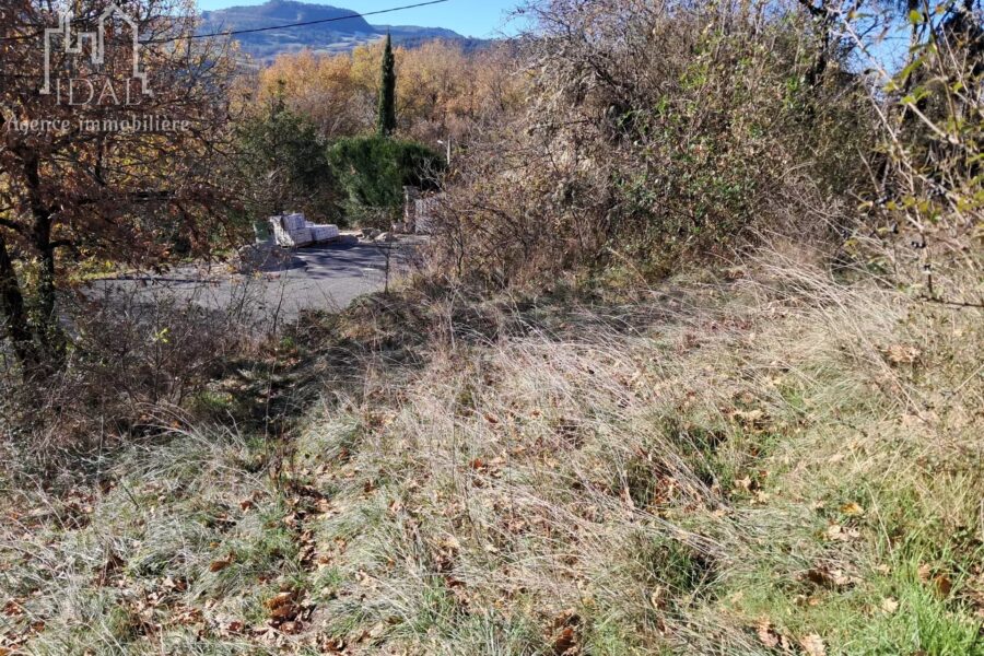 Terrain à vendre à La canourgue — Vue montagne — photo 1