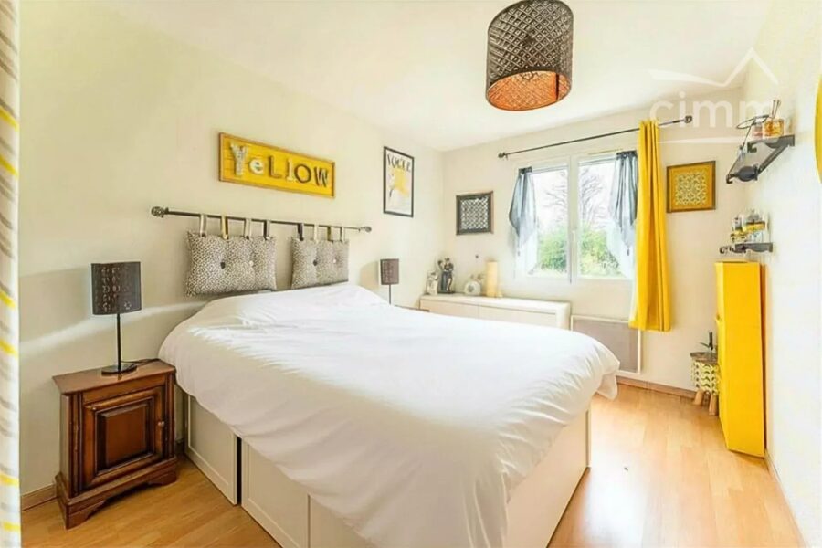 Maison à vendre à Saint-andré-de-cubzac — Vue parc & jardin — photo 9