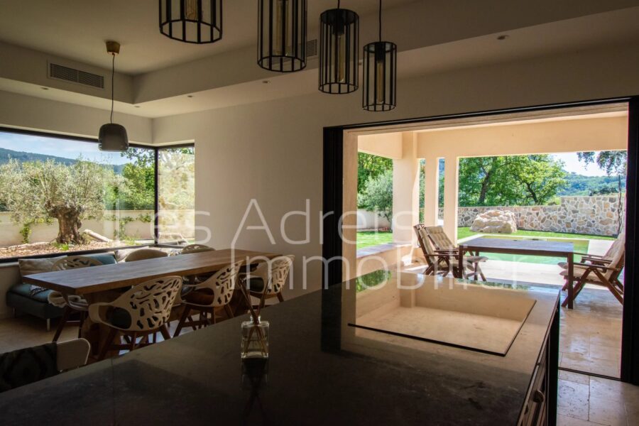 Maison à vendre à Les adrets-de-l&rsquo;estérel — Vue mer — photo 7