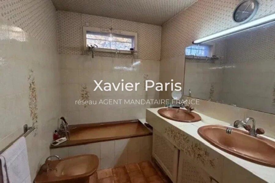Maison à vendre à Meyreuil — Vue parc & jardin — photo 12