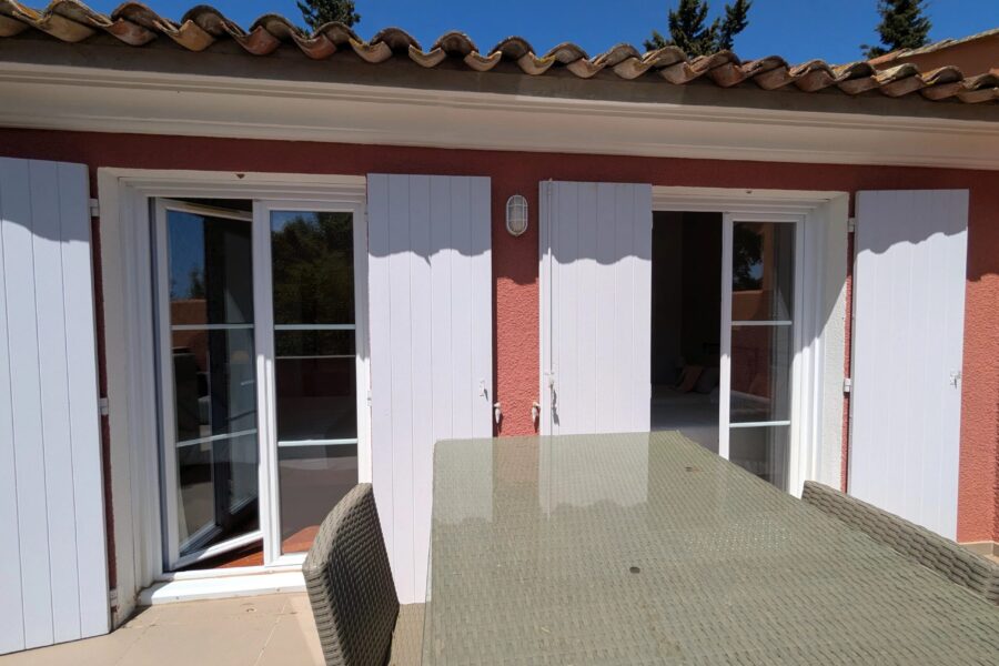 Maison à vendre à Grimaud — Vue parc & jardin — photo 19