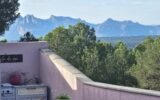 Maison à vendre à Roquebrune-sur-argens — Vue parc & jardin — photo 1