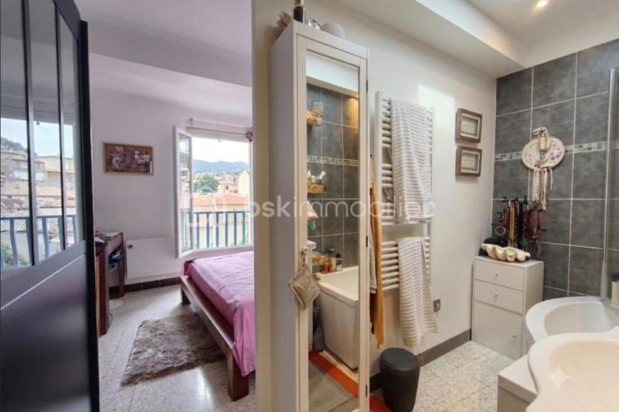Maison à vendre à Valensole — Vue sur la ville — photo 9