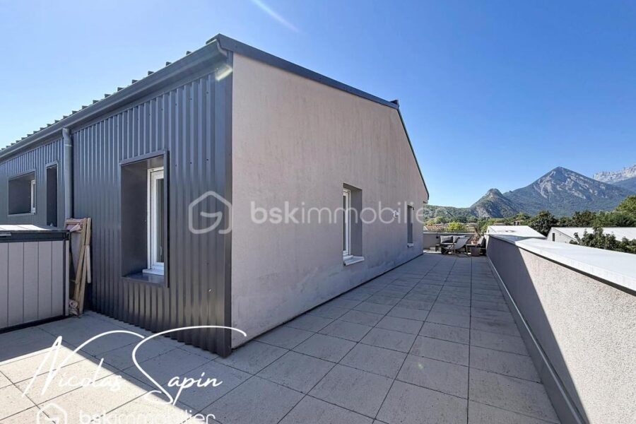Appartement à vendre à Varces allieres et risset — Vue montagne — photo 9