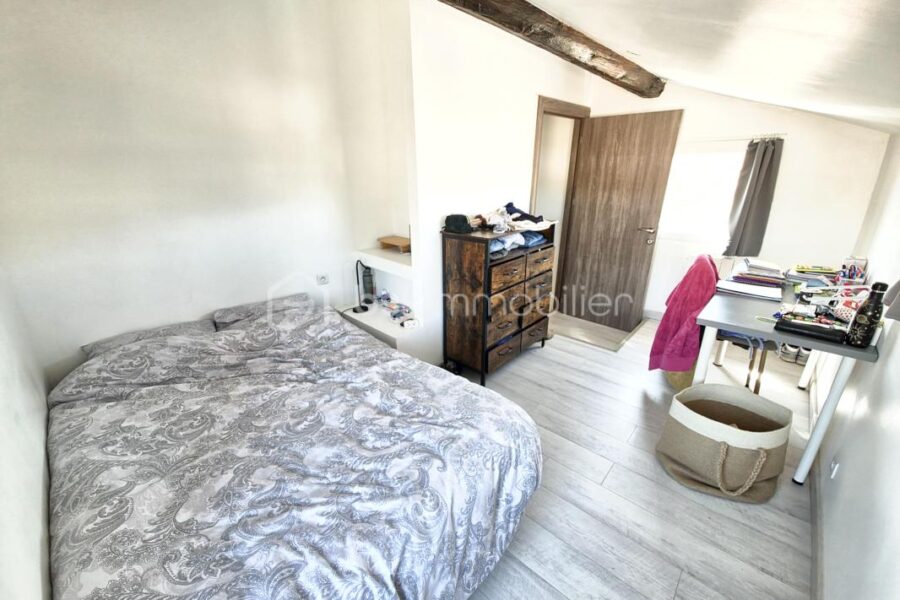 Appartement à vendre à Nimes — Vue sur la ville — photo 10