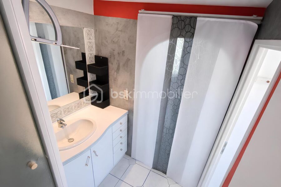 Appartement à vendre à Toulon — Vue sur la ville — photo 9