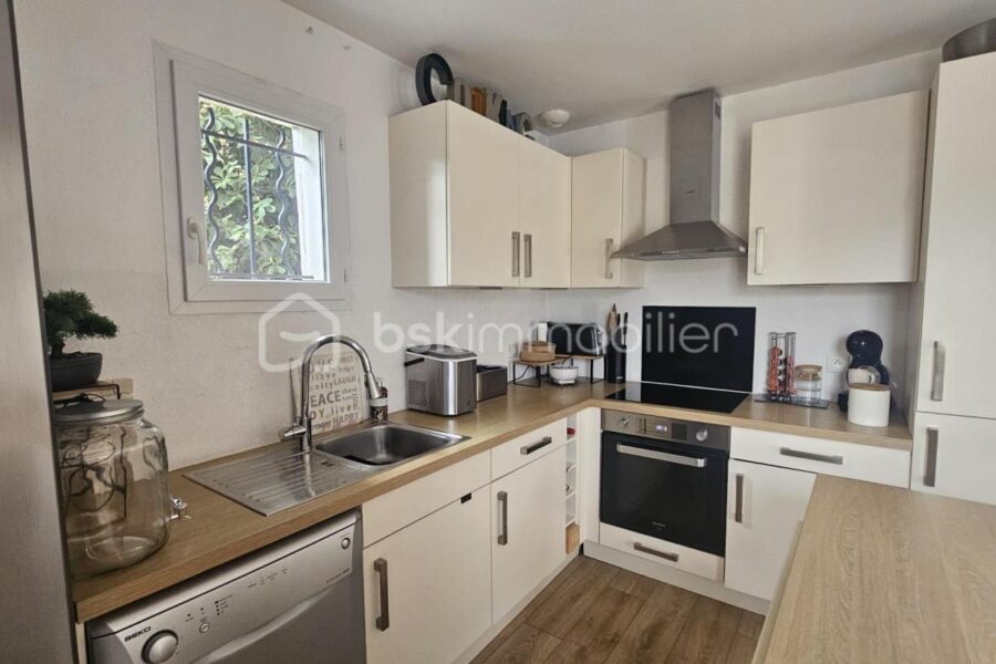 Maison à vendre à La trinite — Vue montagne — photo 9