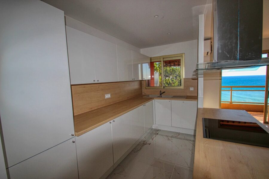 Appartement à louer à Roquebrune-cap-martin — Vue mer — photo 4