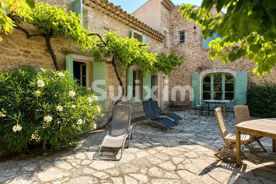 Maison à vendre à Grignan — Vue dégagée — photo 2