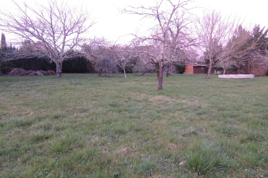 Terrain à vendre à Saint-astier — Vue dégagée — photo 1