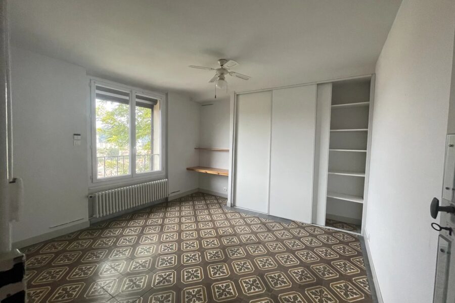 Maison à vendre à Draguignan — Vue sur la ville — photo 5