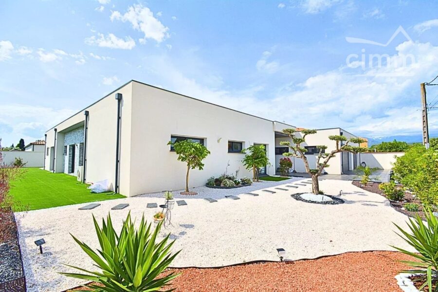 Maison à vendre à Llupia — Vue parc — photo 10