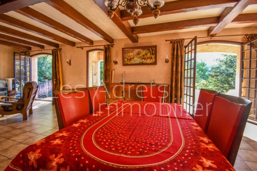 Maison à vendre à Les adrets-de-l&rsquo;estérel — Vue montagne — photo 6