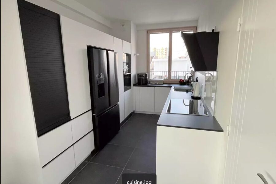 Appartement à vendre à Lyon 2ème — Vue sur la ville — photo 4