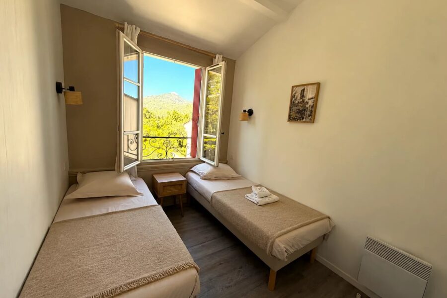 Maison à vendre à Grimaud — Vue nature — photo 5