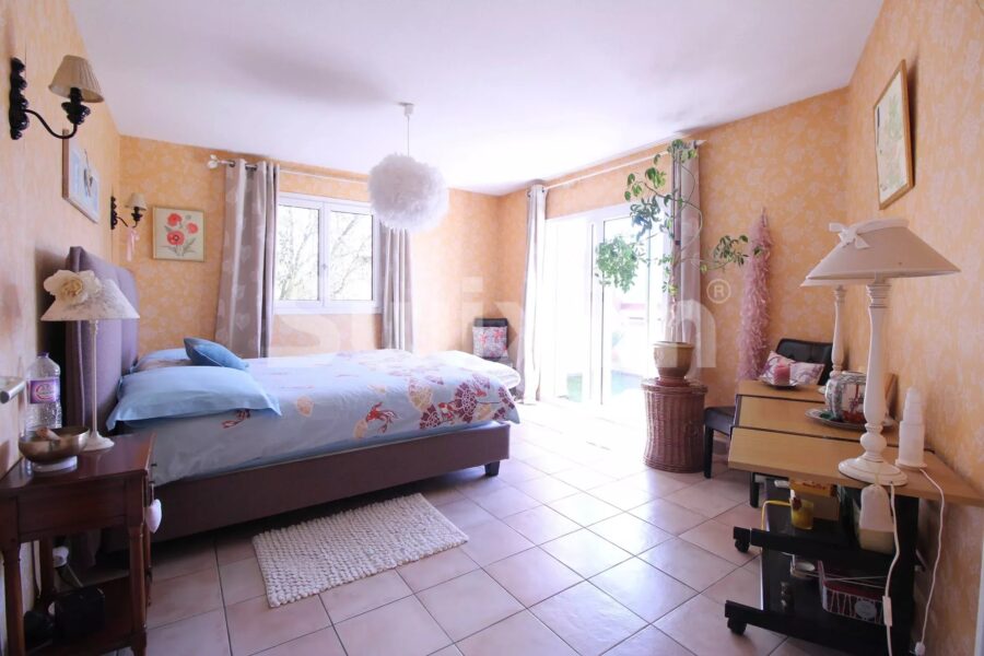 Maison à vendre à Aix-les-bains — Vue montagne — photo 9