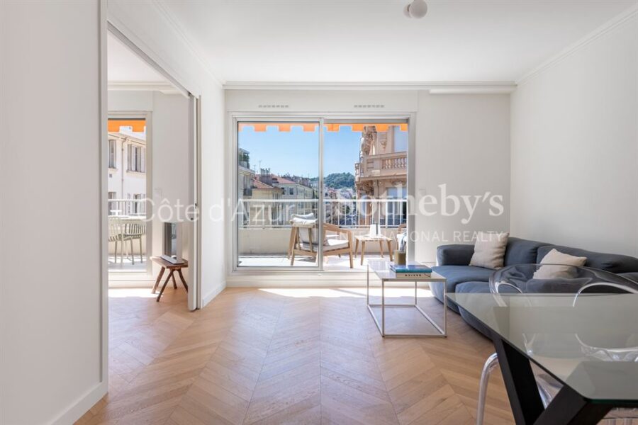 Appartement à vendre à Nice — Vue sur la ville — photo 7