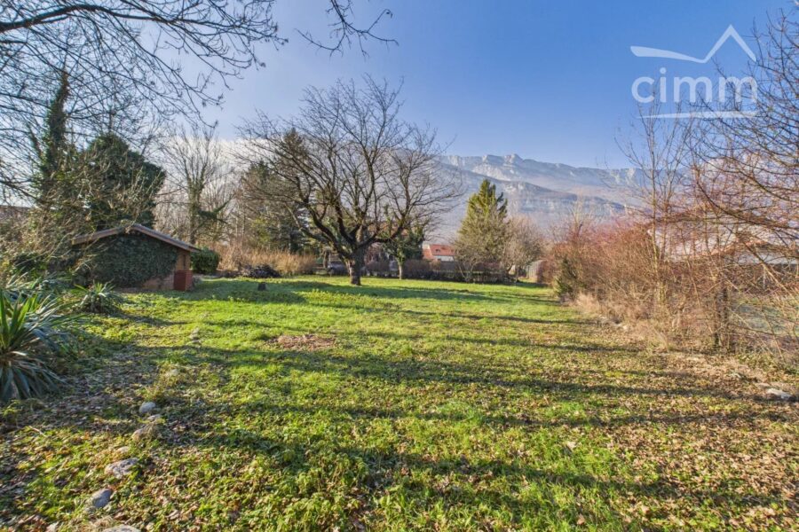 Terrain à vendre à Varces-allières-et-risset — Vue montagne — photo 1