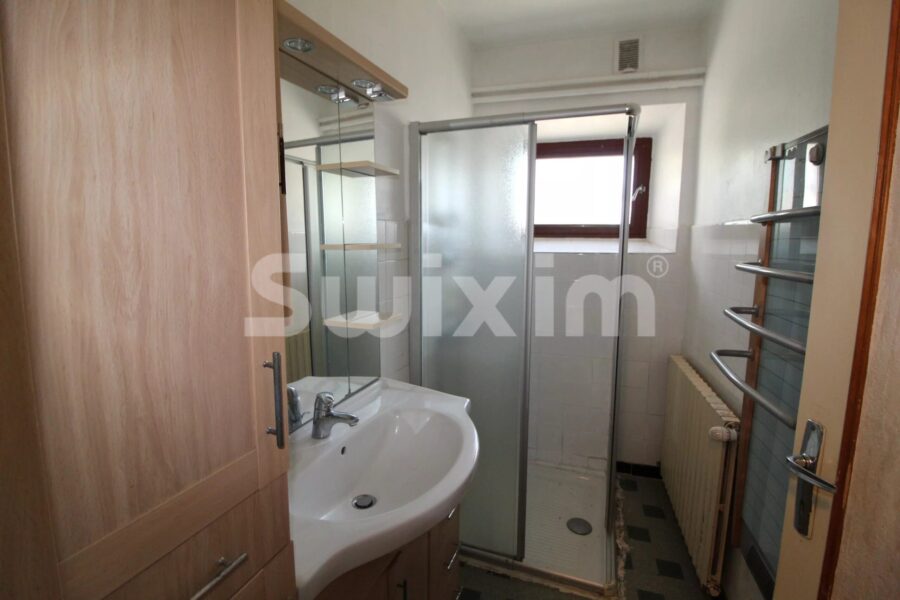 Maison à vendre à Aix-les-bains — Vue parc — photo 6