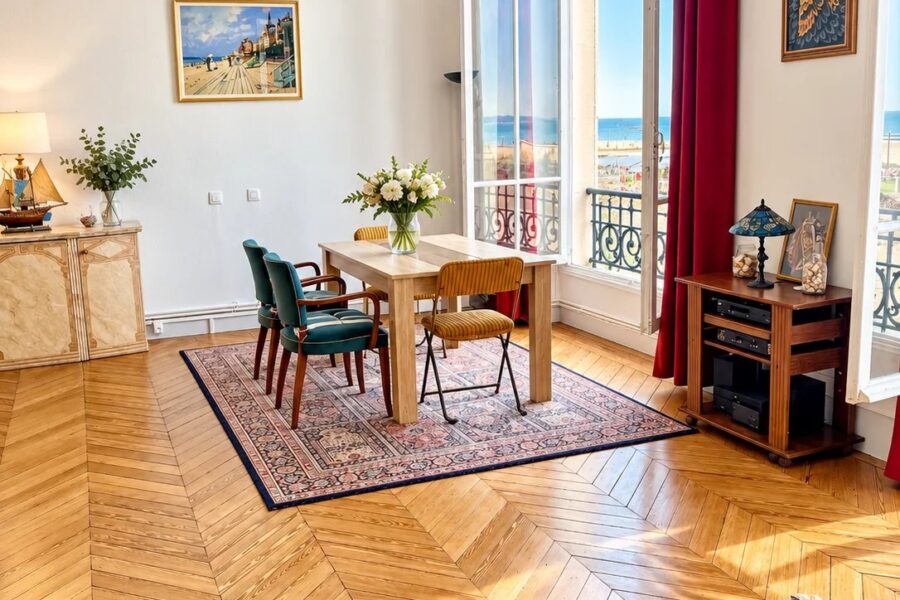 Appartement à vendre à Trouville-sur-Mer — Vue mer — photo 4
