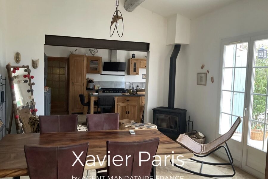 Maison à vendre à Cabrières-d&rsquo;aigues — Vue parc & jardin — photo 5