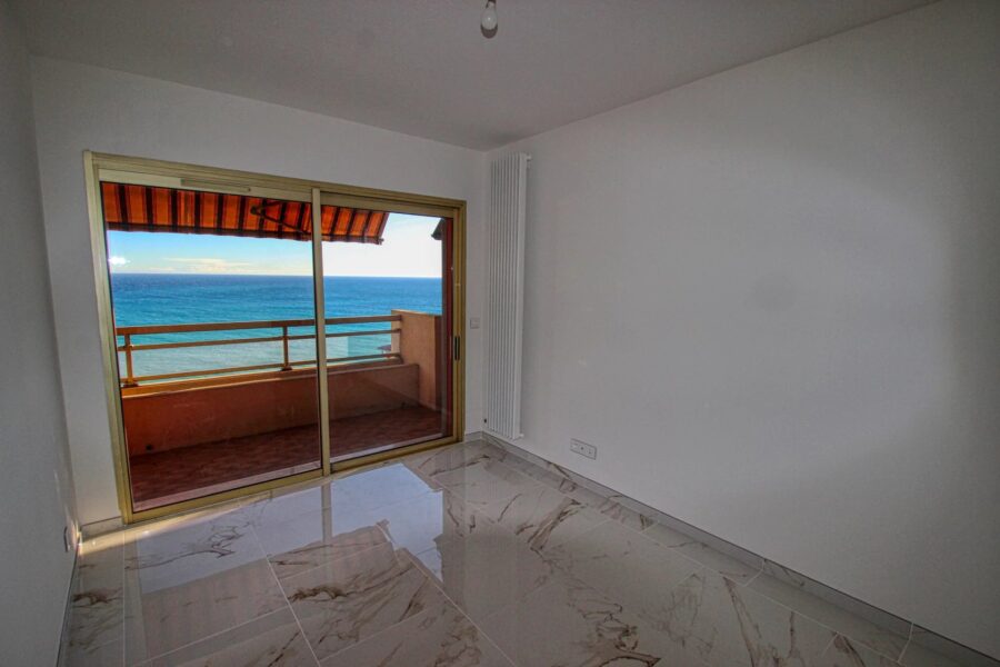 Appartement à louer à Roquebrune-cap-martin — Vue mer — photo 7