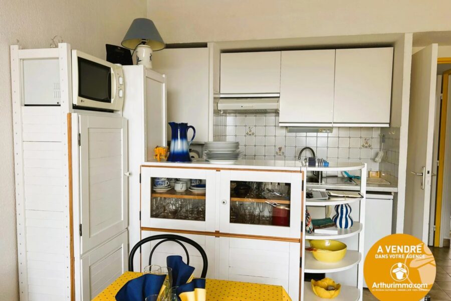Appartement à vendre à Bormes-les-mimosas — Vue mer — photo 4