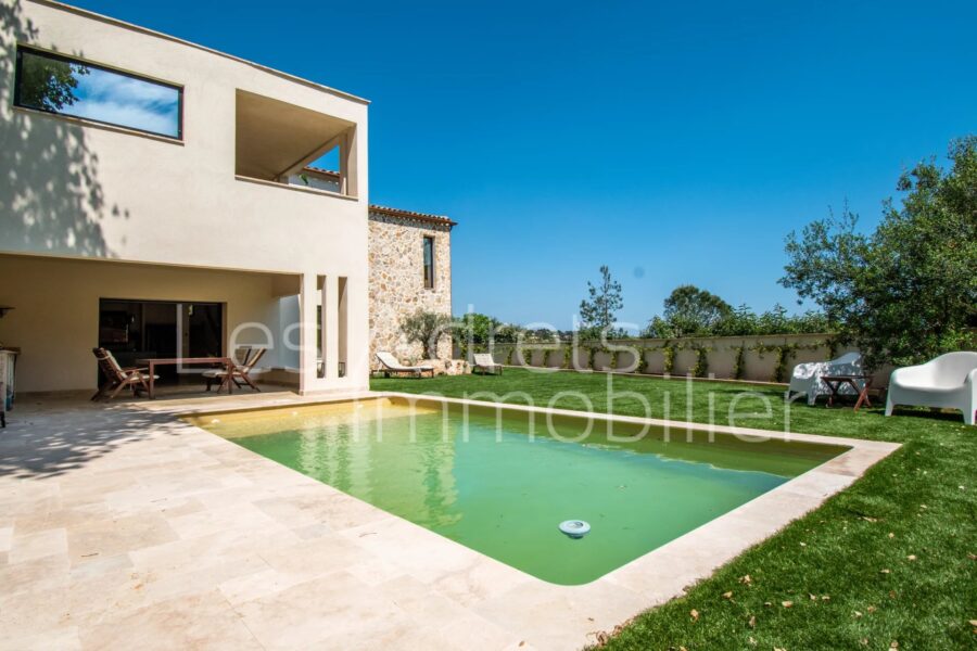 Maison à vendre à Les adrets-de-l&rsquo;estérel — Vue mer — photo 3