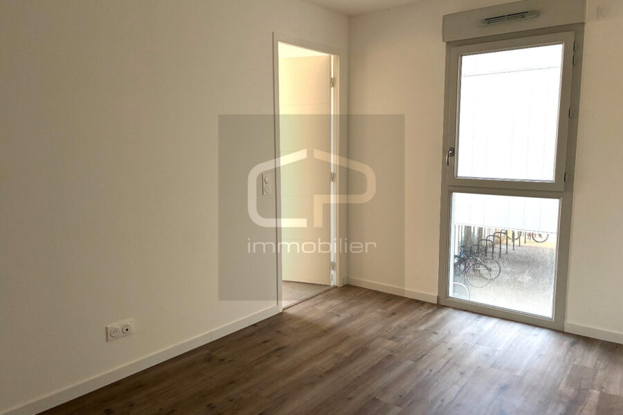 Appartement à vendre à Challes-les-eaux — Vue montagne — photo 5
