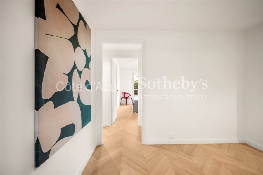 Appartement à vendre à Nice — Vue sur la ville — photo 8