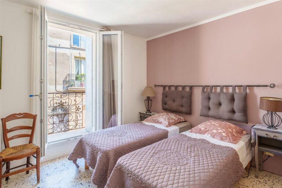 Maison à vendre à Le pouget — Vue nature — photo 9
