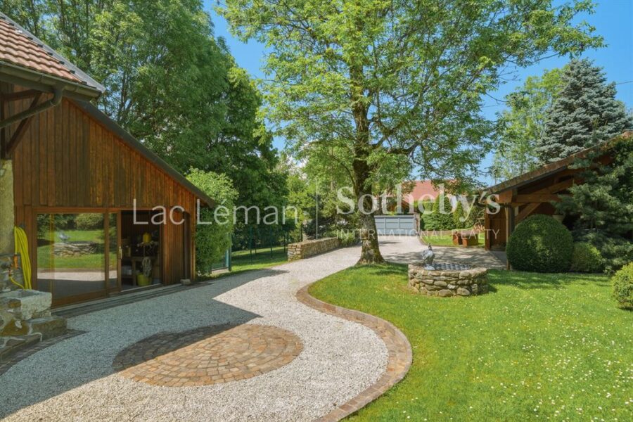 Maison à vendre à Cranves sales — Vue lac — photo 10