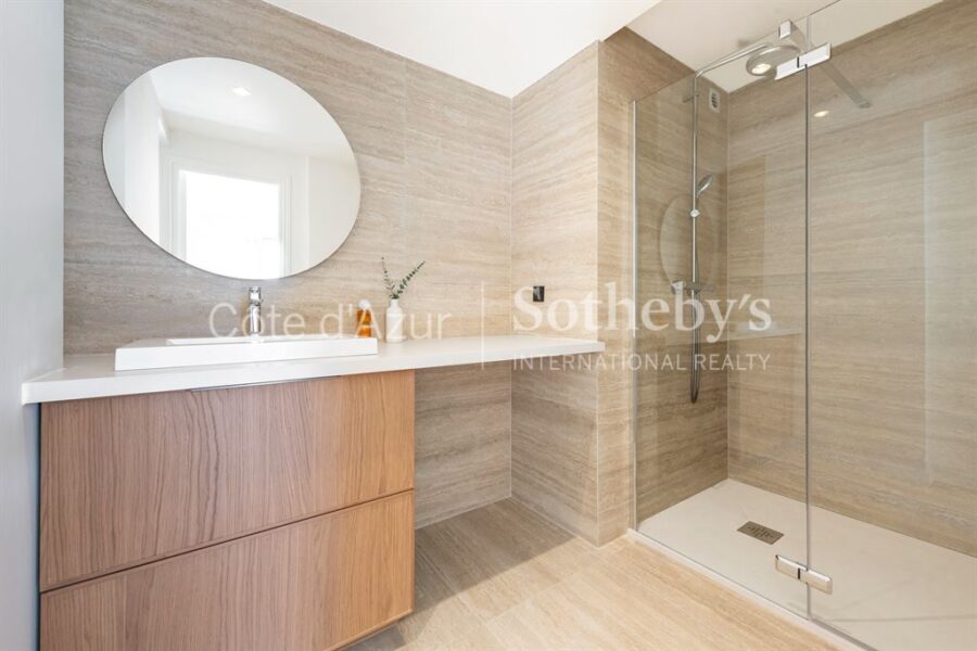 Appartement à vendre à Nice — Vue sur la ville — photo 19