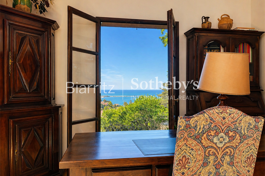 Maison à vendre à Ciboure — Vue mer — photo 7