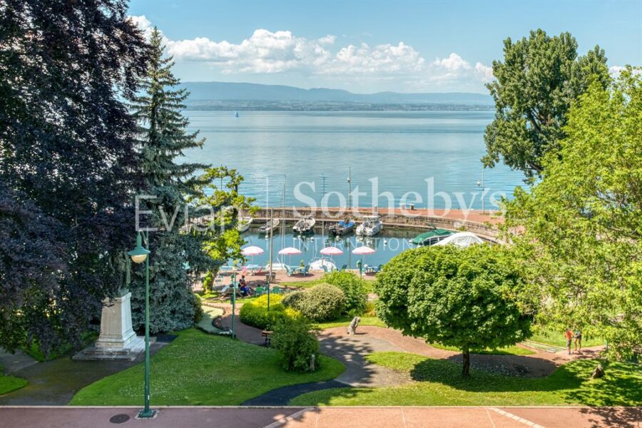 Appartement à vendre à Evian les bains — Vue fleuve — photo 9