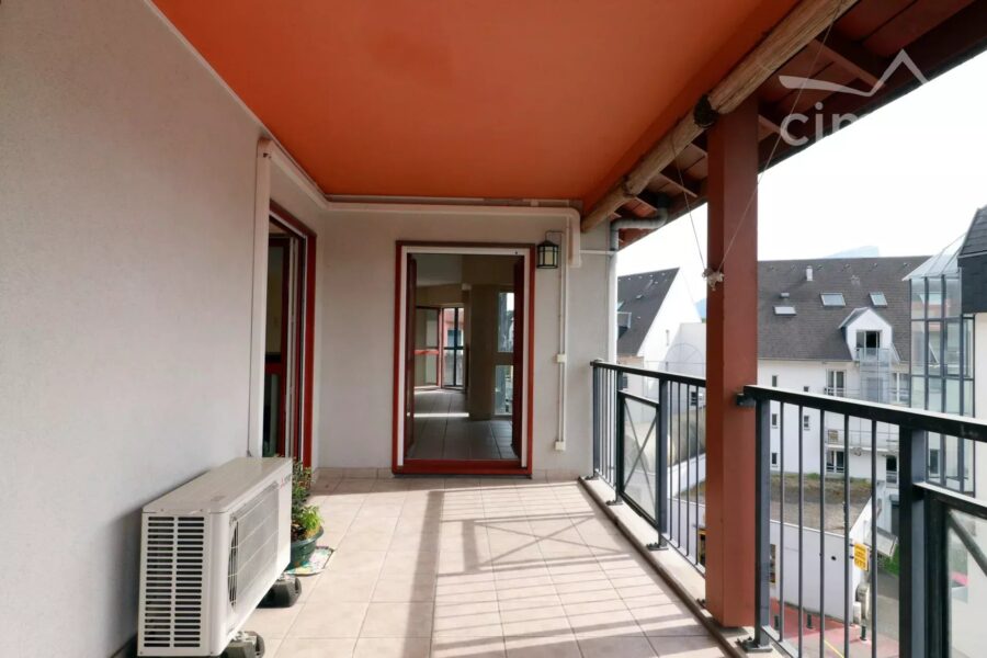 Appartement à vendre à Challes-les-eaux — Vue montagne — photo 4
