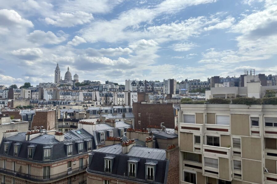 Appartement à vendre à Paris 18ème — Vue monument — photo 2