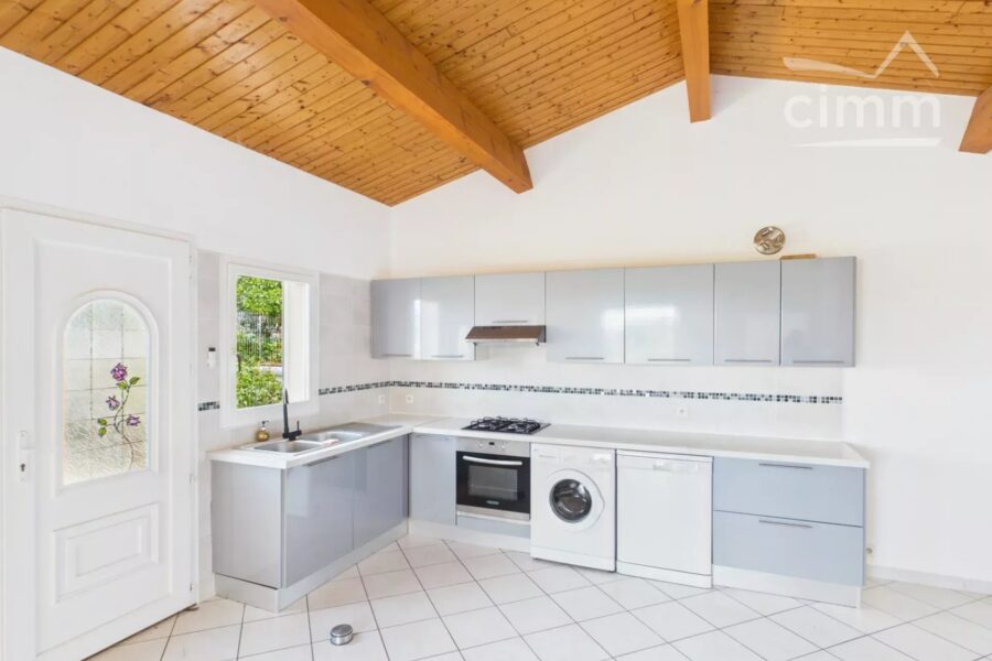 Maison à vendre à Chauzon — Vue montagne — photo 27