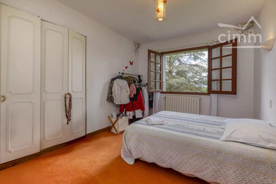 Maison à vendre à Les abrets en dauphiné — Vue montagne — photo 31