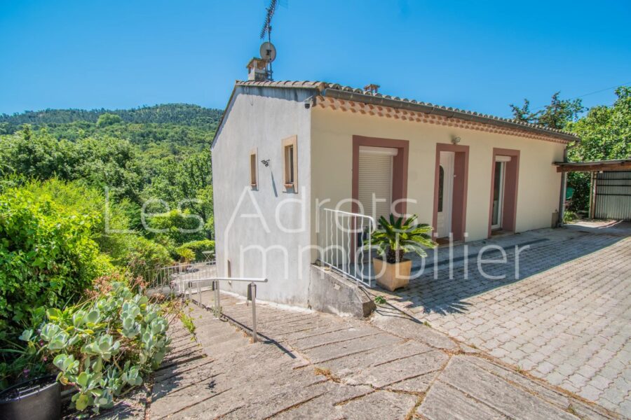 Maison à vendre à Les adrets-de-l&rsquo;estérel — Vue montagne — photo 15