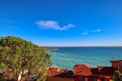 Appartement à louer à Roquebrune-cap-martin